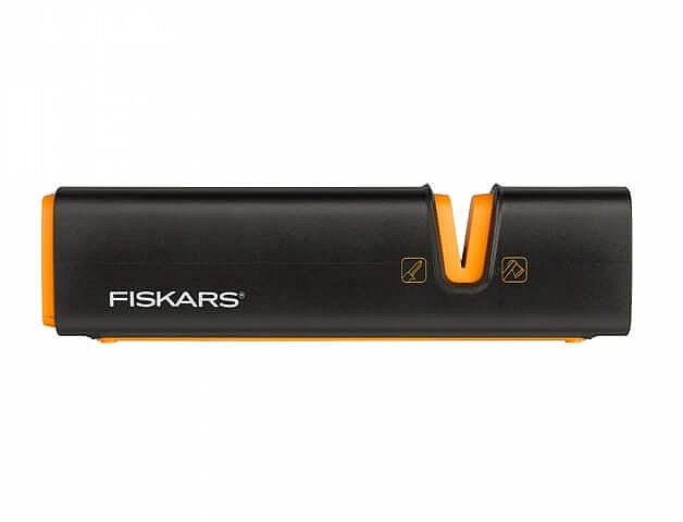 Ostřič FISKARS seker a nožů Xsharp 1000601