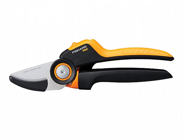 Nůžky FISKARS ruční s převodem PowerGear X L/P941 jednobřité 1057174